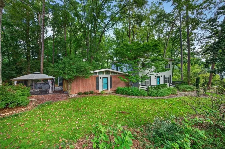 2447 E Osborne Road Ne, Atlanta, GA 30319 - #3