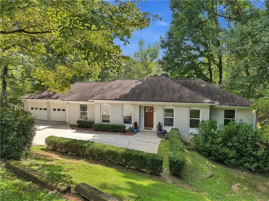 688 Harbor Cove, Gainesville, GA 30501 - #2