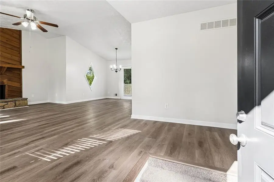 1015 Malibu Drive, Marietta, GA 30066 - #3
