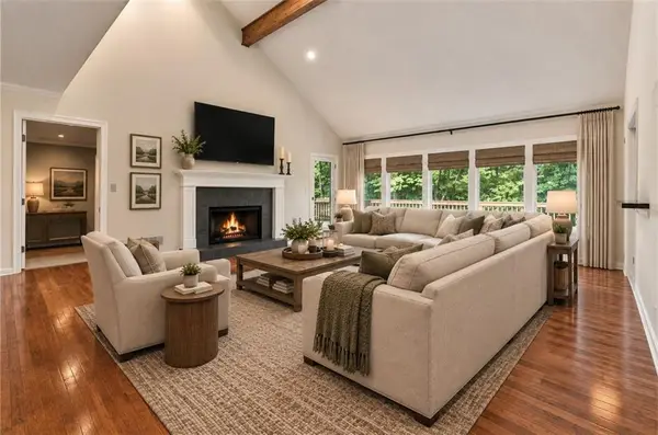 715 Lake Top Way, Roswell, GA 30076