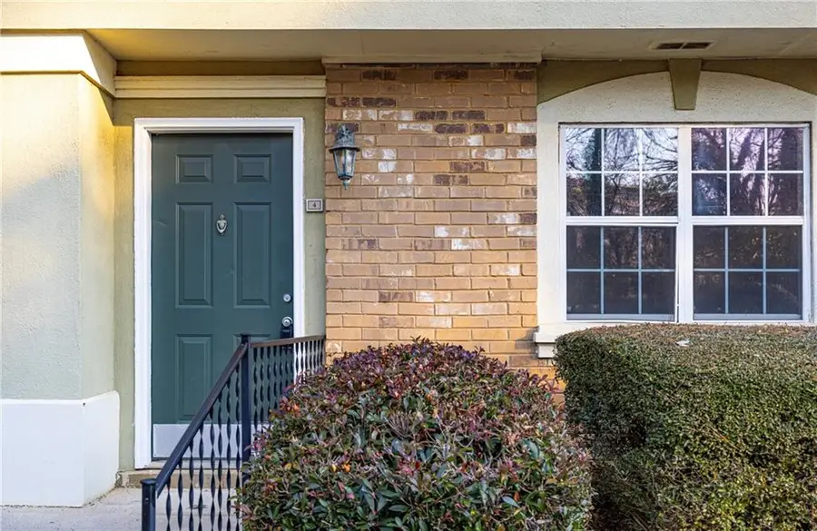 6900 Roswell Road #L4, Sandy Springs, GA 30328 - #3