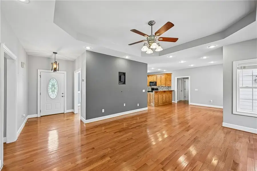 116 Savannah Street Se, Calhoun, GA 30701 - #3
