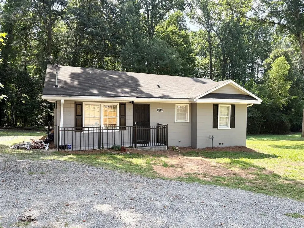 5715 Harding Drive, Mableton, GA 30126 - #1
