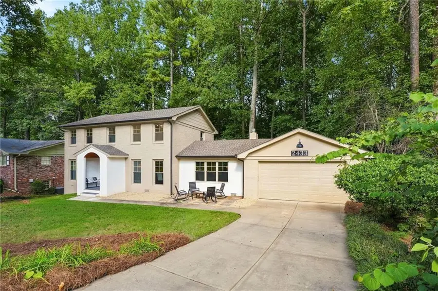 2433 Helmsdale Drive Ne, Atlanta, GA 30345 - #2