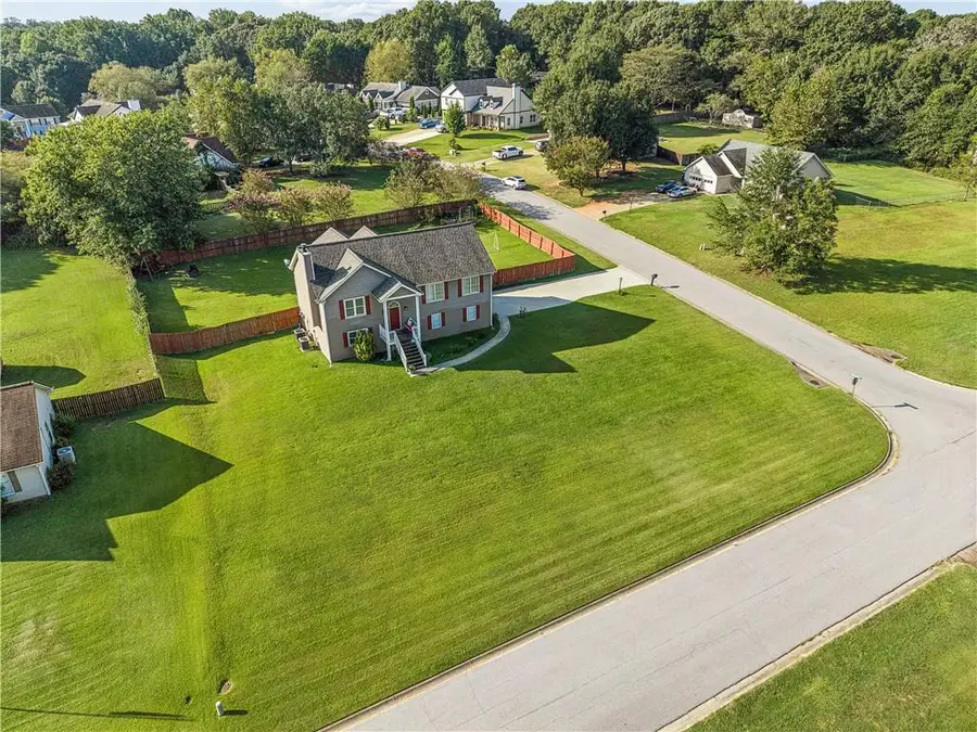 652 Thorn Brook Ridge, Bethlehem, GA 30620 - #3