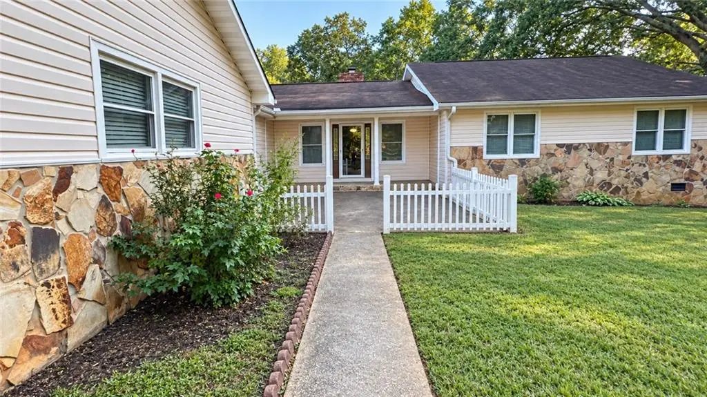 330 Southmoor Circle, Stockbridge, GA 30281 - #1