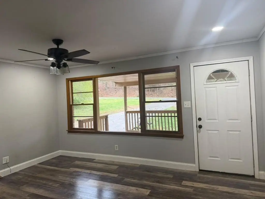 803 S Red Rock Road, Toccoa, GA 30577 - #1