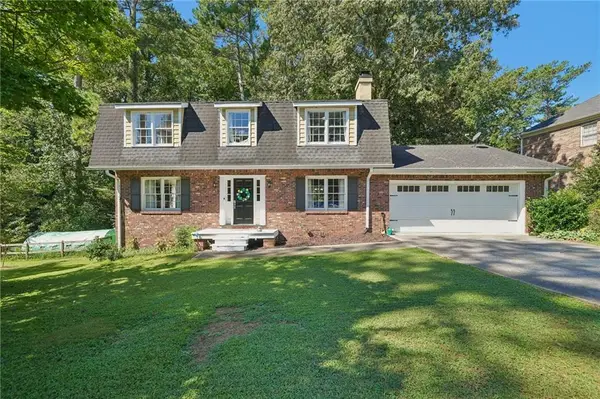 585 James Street Sw, Lilburn, GA 30047