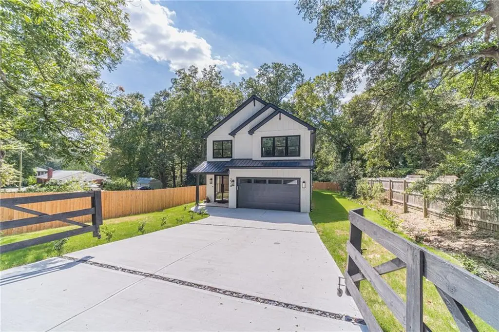 274 White Street, Hoschton, GA 30548 - #1
