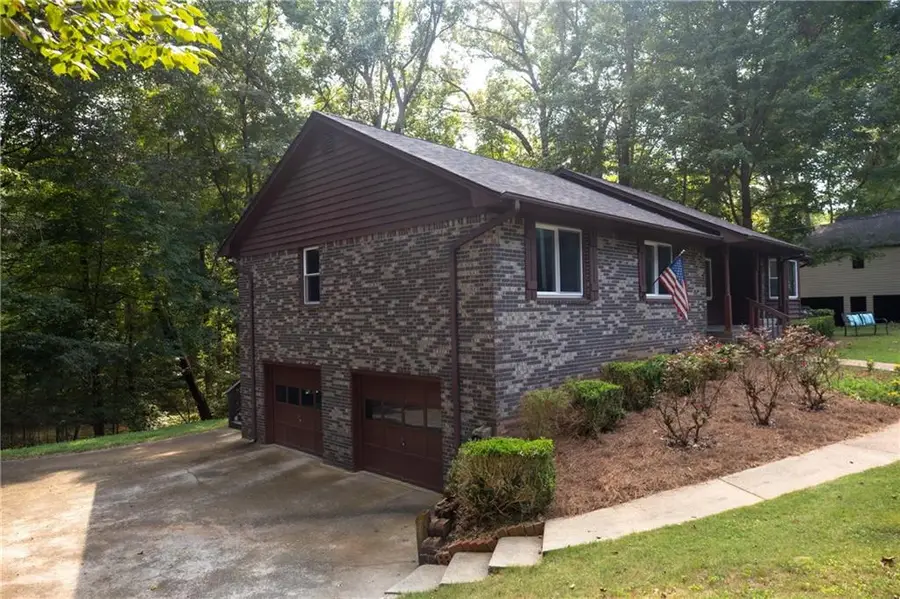 4512 Creekwood Circle Nw, Kennesaw, GA 30152 - #3