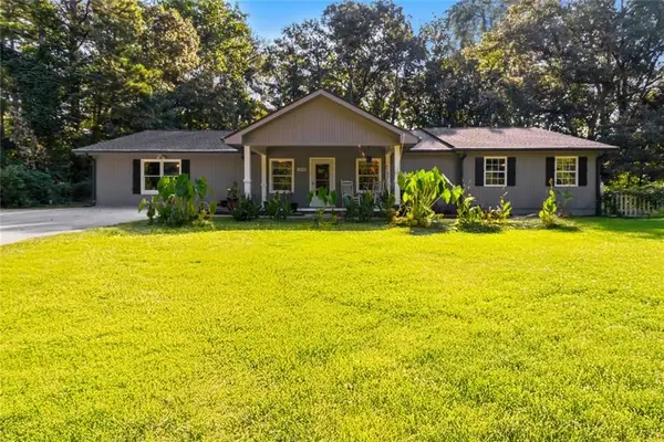 3290 Stonewall Tell Road, Atlanta, GA 30349