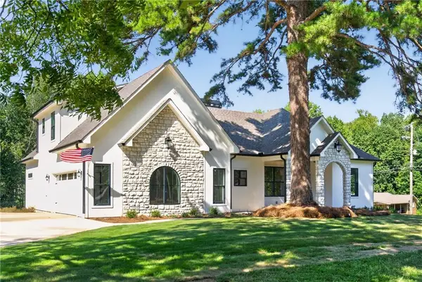 284 Braswell Mountain Road, Dallas, GA 30132
