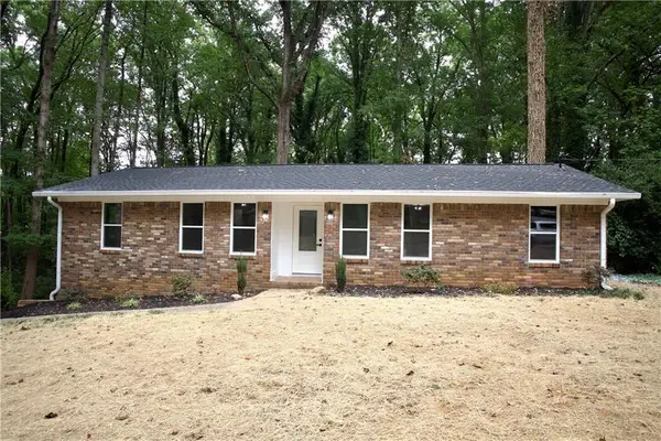 3941 Canterbury Walk, Douglasville, GA 30135