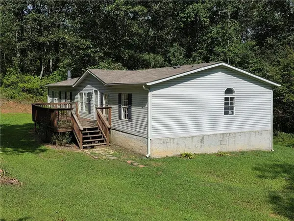 131 Whispering Oaks Lane, Jasper, GA 30143