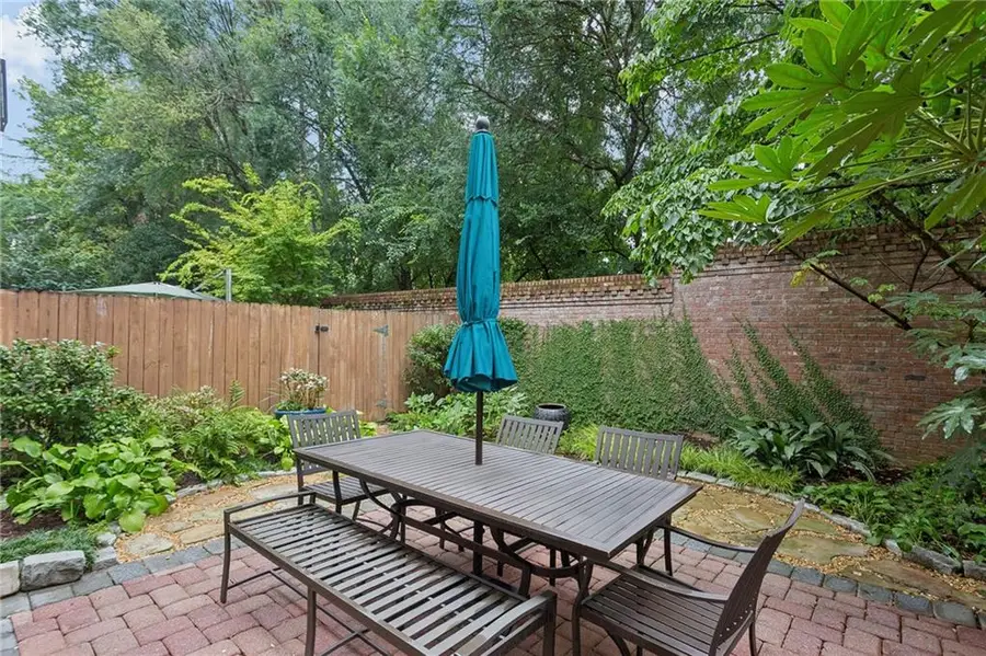 3313 Buckhead Forest Mews Ne, Atlanta, GA 30305 - #2