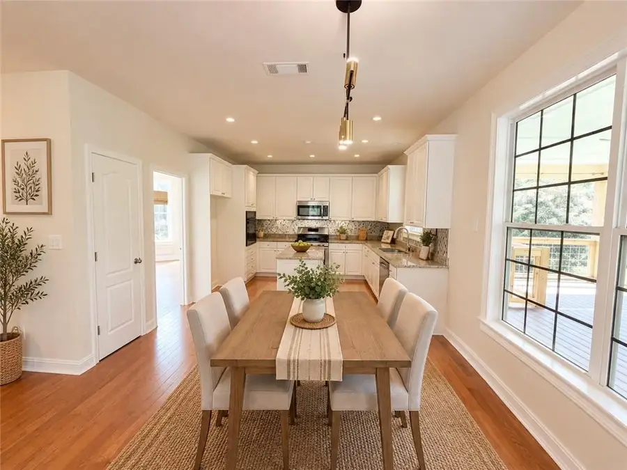 638 Glen Valley Way, Dacula, GA 30019 - #3