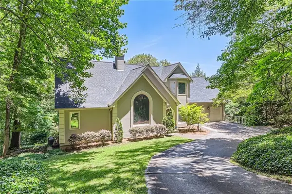 1872 Lake Lucerne Drive Sw, Lilburn, GA 30047