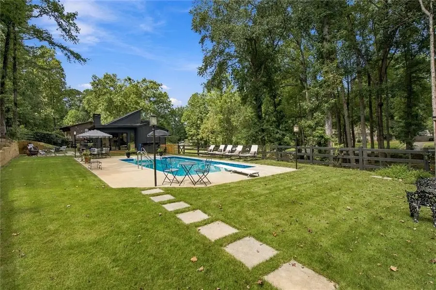 2945 Brett Circle Nw, Acworth, GA 30101 - #2