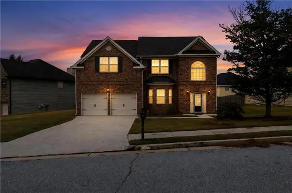 217 Saintvry Path, Atlanta, GA 30349