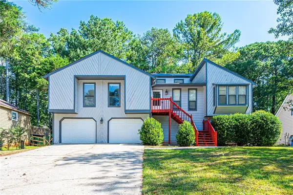 384 Mckees Rock Lane, Lawrenceville, GA 30044
