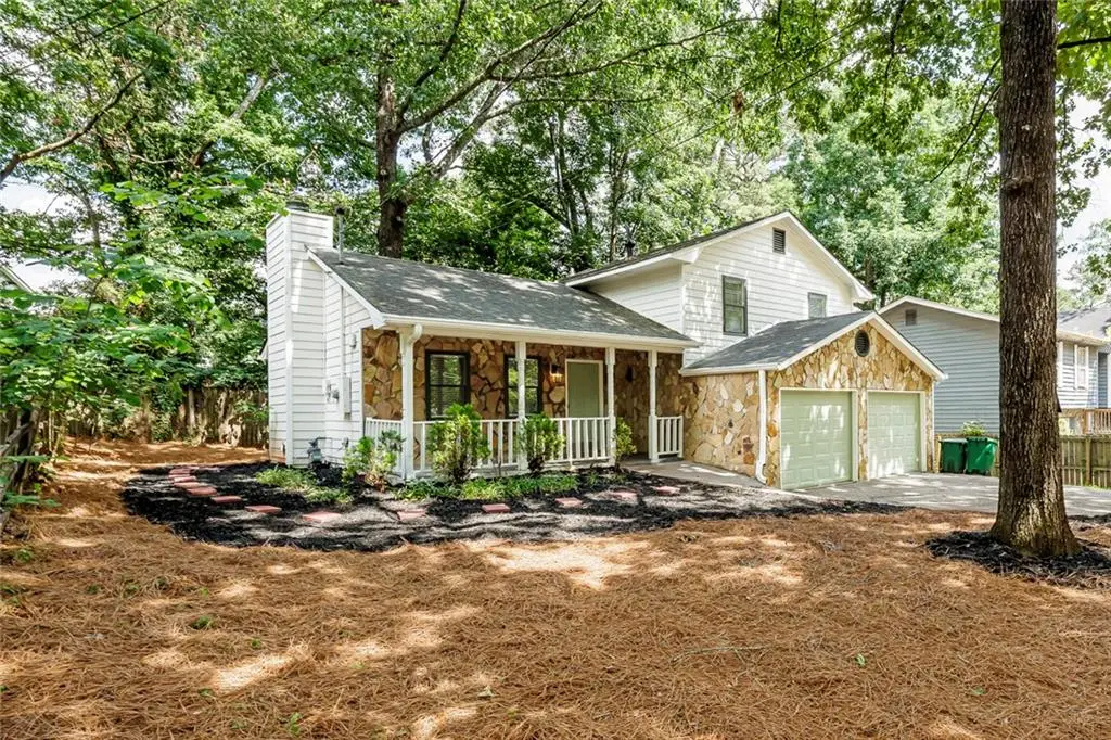 627 Ridge Avenue, Stone Mountain, GA 30083 - #1