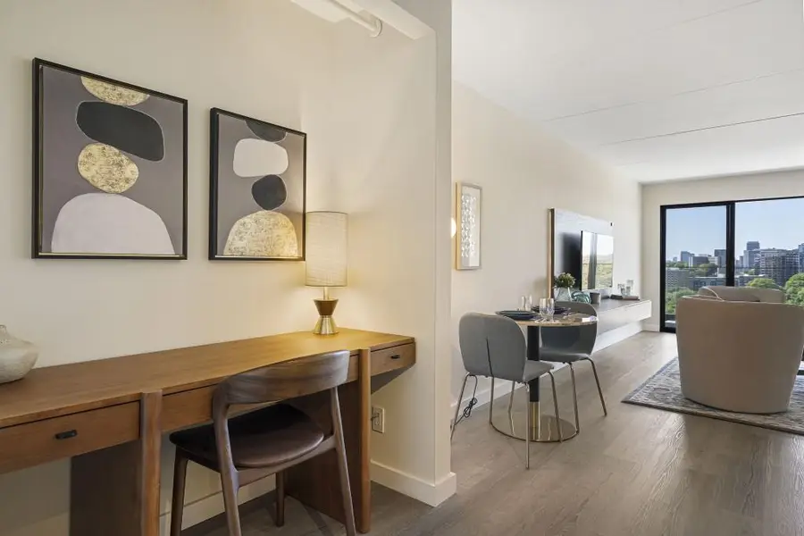 2460 Peachtree Road Ne #301, Atlanta, GA 30305 - #3