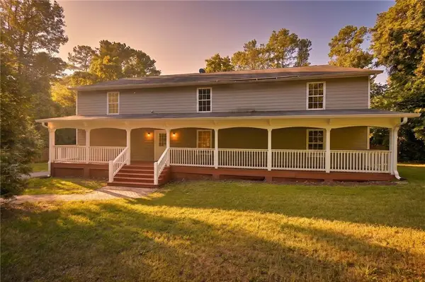 3205 Newcastle Way, Snellville, GA 30039