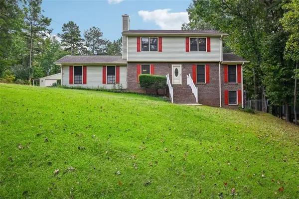 6092 Lakeshore Drive, Mableton, GA 30126