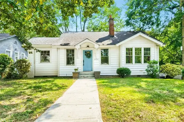 654 Gillette Avenue Sw, Atlanta, GA 30310