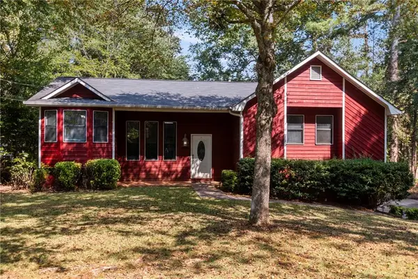 5792 Stonehaven Drive Nw, Kennesaw, GA 30152