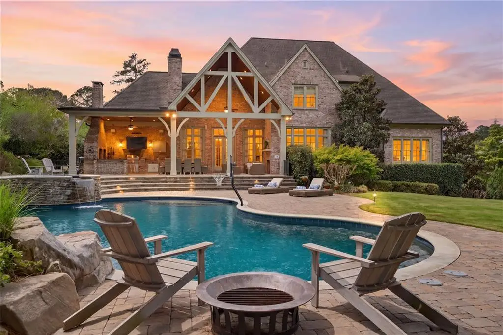 4915 Kettle River Point, Suwanee, GA 30024 - #1