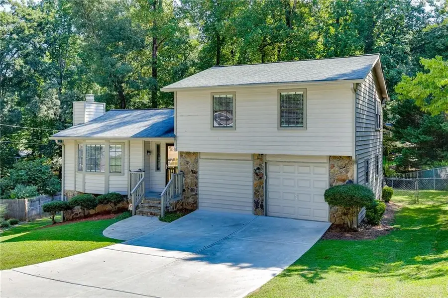 978 Chartley Drive Sw, Lilburn, GA 30047 - #2