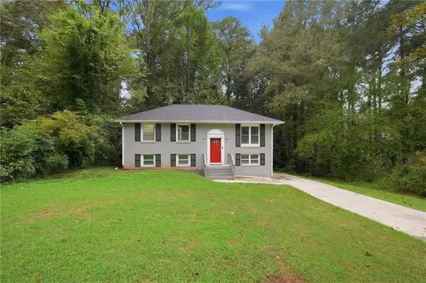 1537 Spruce Ridge Court, Stone Mountain, GA 30083