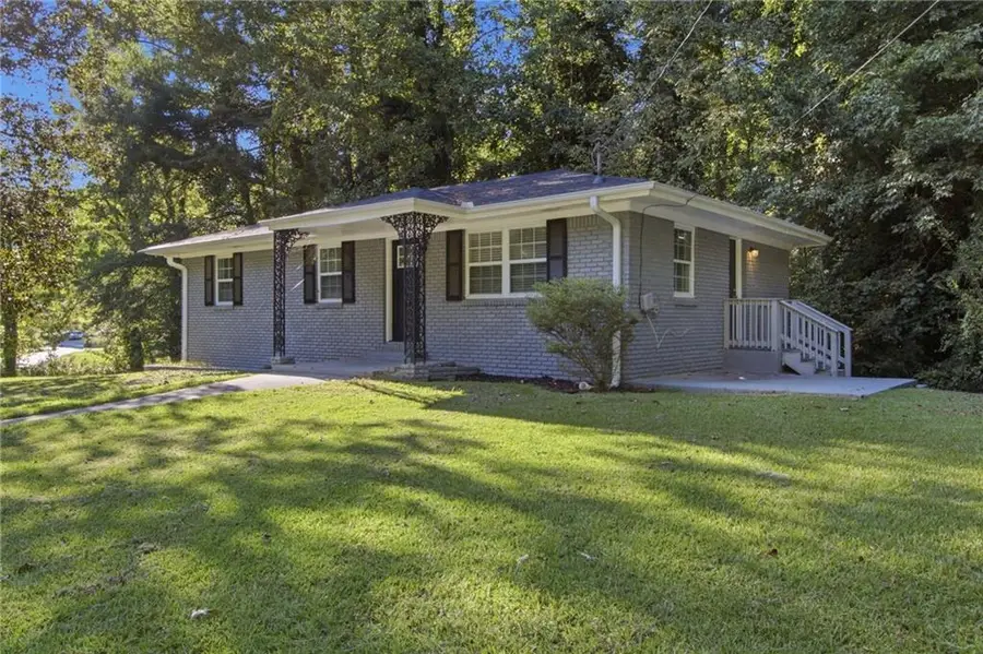 2349 Omaha Road Sw, Atlanta, GA 30331 - #2