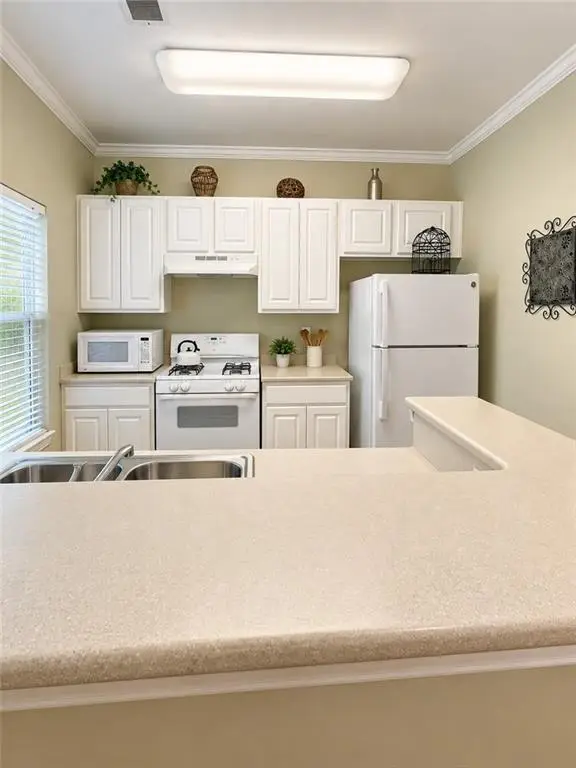 2585 Laurel Circle Nw, Atlanta, GA 30311 - #3