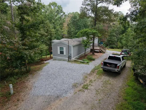 69 Gold Lake Drive, Cleveland, GA 30528