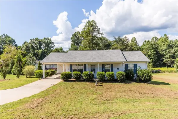 738 Hood Street, Cleveland, GA 30528