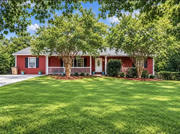 5846 Fox Run, Rex, GA 30273