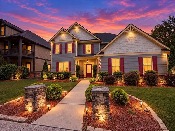 622 Mallard Cove, Loganville, GA 30052