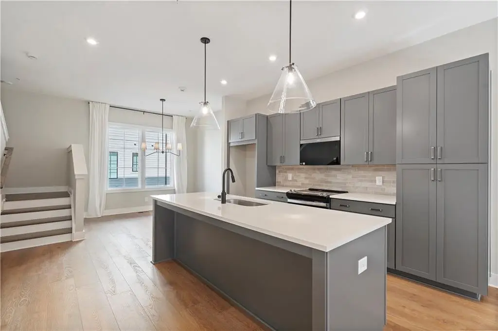 989 Bibbs Circle Nw #24, Atlanta, GA 30318 - #1