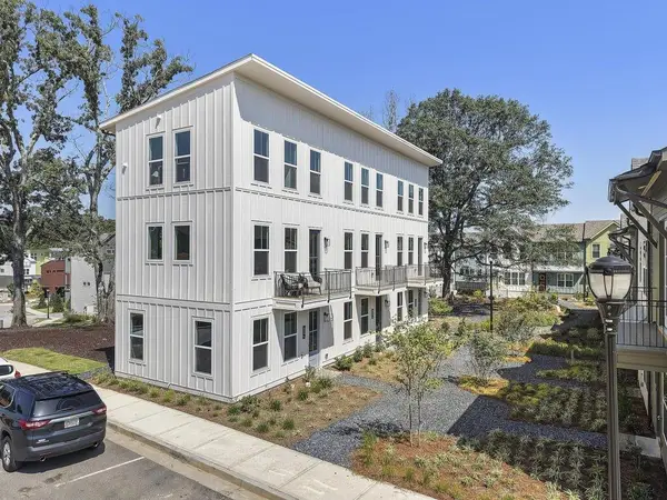 498 Burroughs St Se #323, Atlanta, GA 30315