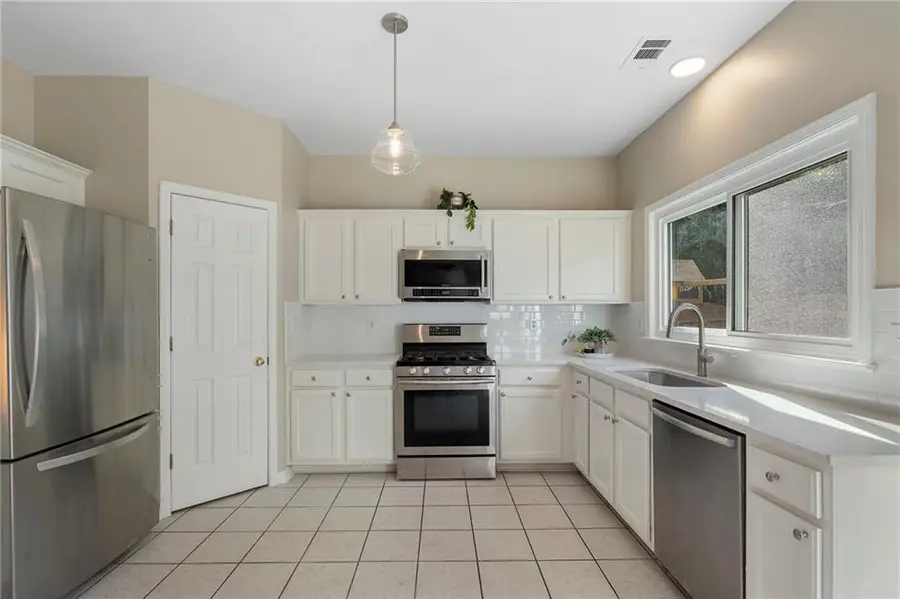 2420 Greyhurst Way Sw, Smyrna, GA 30082 - #3