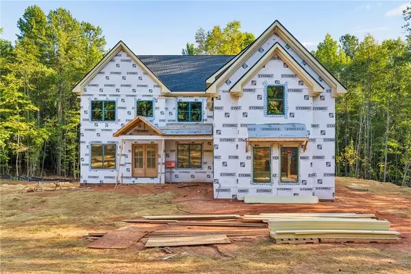 549 Antrim Glen Drive, Hoschton, GA 30548
