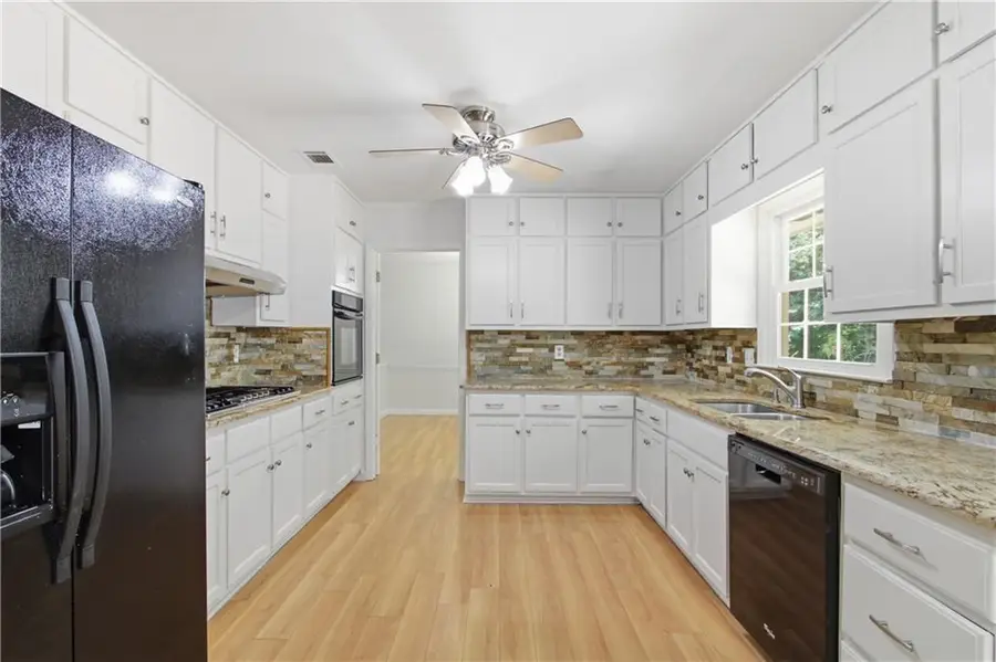 3662 Sweet Briar Lane Se, Conyers, GA 30094 - #2