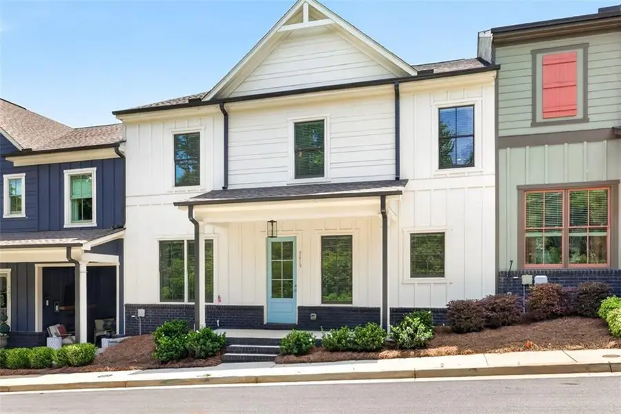5619 Pine Street, Flowery Branch, GA 30542 - #2