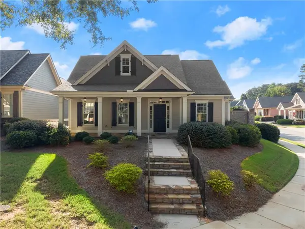 240 Somerset Circle, Woodstock, GA 30189
