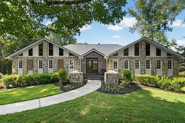 35 Green Chase Court, Roswell, GA 30075