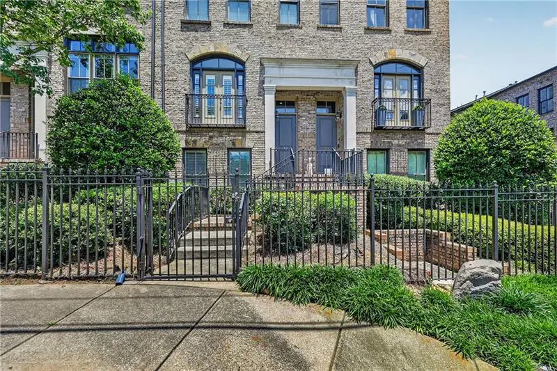 35 Honour Avenue Nw, Atlanta, GA 30305 - #1