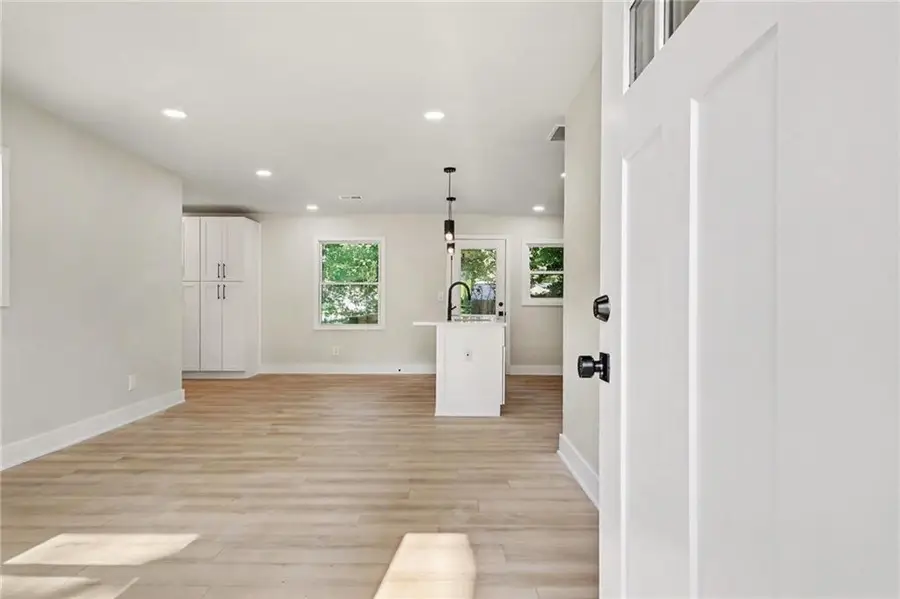 3877 Stone Road Sw, Atlanta, GA 30331 - #3
