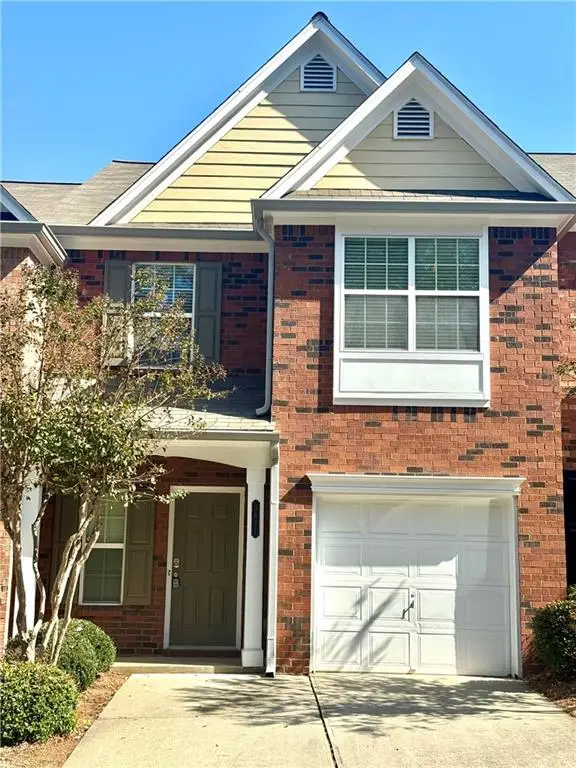 3871 Pleasant Oaks Drive, Lawrenceville, GA 30044